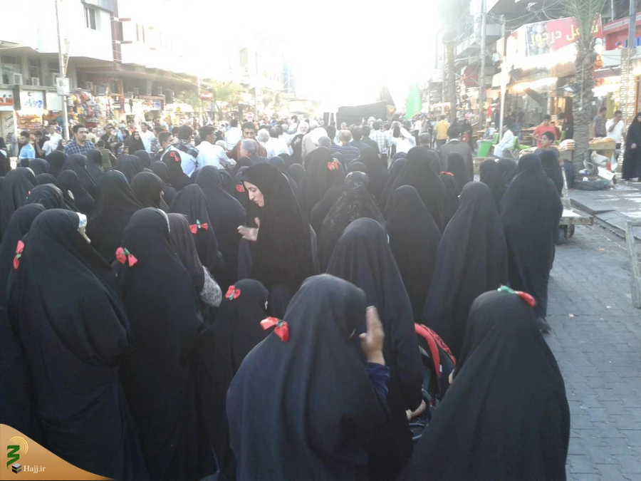 برگزاری موکب امام رضا در روز شهادت امام باقر علیه السلام در کاظمین

به مناسبت شهادت حضرت امام باقر علیهما السلام زائرین ایرانی امامین جوادین(ع) در قالب موکب امام رضا در کاظمین عزاداری کردند. 5