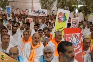 آغاز مراسم برائت از مشرکین در سرزمین عرفات 5