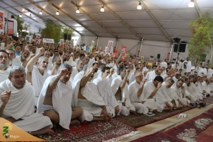 آغاز مراسم برائت از مشرکین در سرزمین عرفات 11