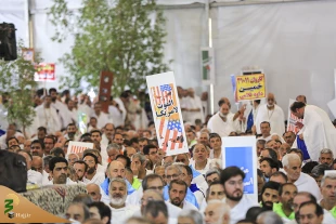 انگیزه زائران از حضور در مراسم برائت از مشرکین؛

لبیک به ندای رهبری و دفاع ازمظلومان 
 5