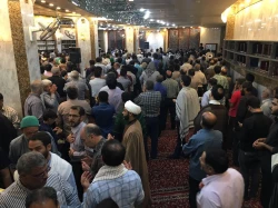 اسماعیل پسر حِزْقیل به دنیا بر مى گردد

قوم اسماعیل در حالی که او زنده بود پوست صورتش را کندند و خداوند عذاب خود را بر این قوم نازل کرد اما جناب اسماعیل از خداوند درخواست کرد مثل سیدالشهدا در زمان رجعت برگردد. 4