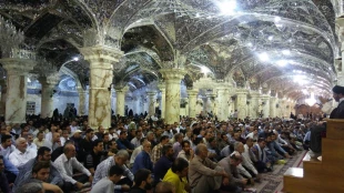 عزاداری به مناسبت شهادت حضرت امام باقر علیه السلام در حرم امیرالمومنین از سوی بعثه مقام معظم رهبری در نجف اشرف 

همزمان با هفتم ذی الحجه مجلس عزای امام باقر علیه السلام در صحن حضرت زهرا سلام الله علیها با شرکت گسترده و پر شور زائران علوی وبا حضور حجت ال