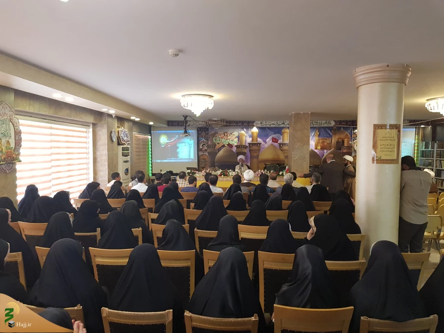 اولین همایش احلی من العسل درکربلا

اولین جلسه همایش احلی من العسل در نوزدهمین دوره اعزام دانشگاهیان به عتبات عالیات در سالن جلسات بعثه مقام معظم رهبری در کربلا برگزار شد. 4