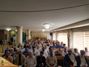 برگزاری مراسم دعای عرفه درخیمه گاه حسینی

درروز عرفه کاروانهای خروجی که قرار است به سمت کاظمین حرکت کنند بعداز نماز ظهر دعای عرفه رادرخیمه گاه حسینی برگزار خواهند کرد 2