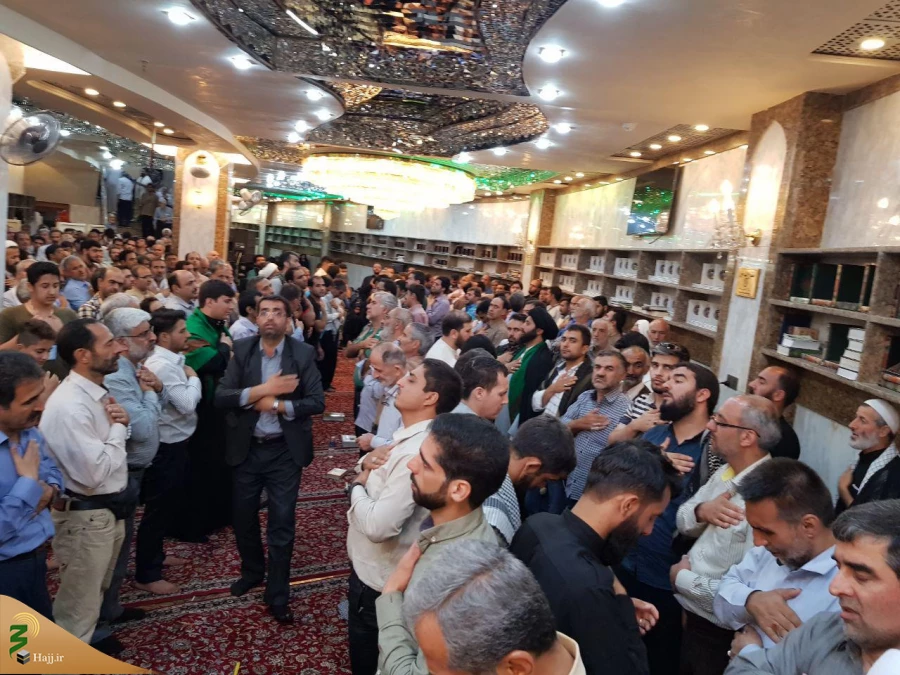 دعای شب عرفه زائران ایرانی درسرداب علقمی  

دعای پر فضیلت شب عرفه با حضور زائران ایرانی حرم مطهر حضرت سیدالشهدا (ع) با شور و شکوه خاصی در سرداب حرم حضرت عباس(ع) خوانده شد. 4