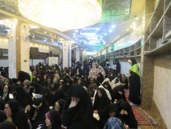 برگزاری دعای پرفیض عرفه در سرداب حرم حضرت عباس(ع)

دعای عرفه امام حسین علیه السلام با حضور جمع کثیری از زائران و نماینده بعثه مقام معظم رهبری در سرداب حرم حضرت عباس(ع)برگزار شد. 10