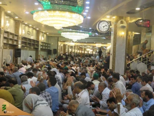 برگزاری دعای پرفیض عرفه در سرداب حرم حضرت عباس(ع)

دعای عرفه امام حسین علیه السلام با حضور جمع کثیری از زائران و نماینده بعثه مقام معظم رهبری در سرداب حرم حضرت عباس(ع)برگزار شد. 11
