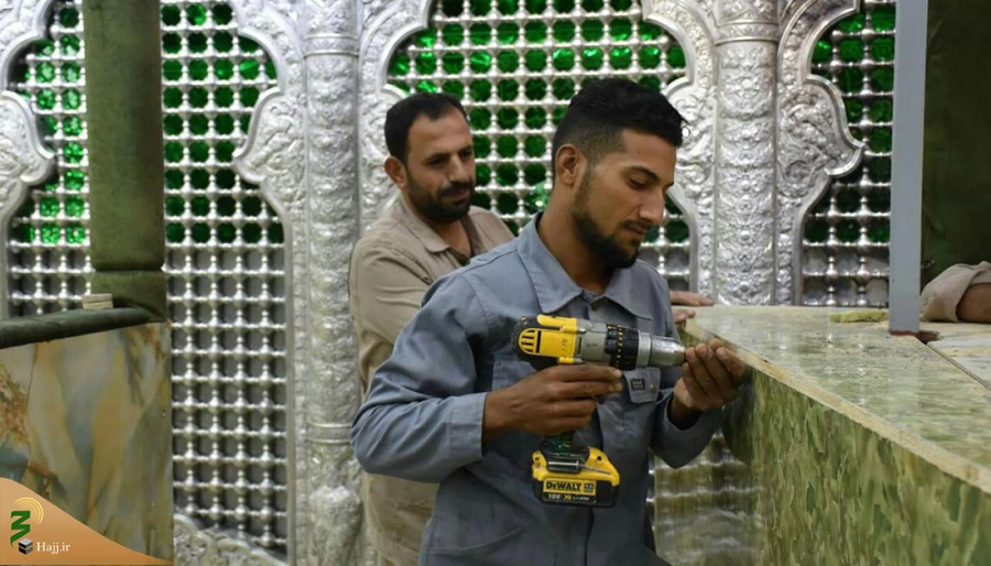 افتتاح سردابهای حرم مطهر حسینی همزمان با فرارسیدن روز عرفه

همزمان با فرارسیدن روز عرفه و عید سعید قربان، سردابهای حرم مطهر به روی زائران افتتاح شد. 3