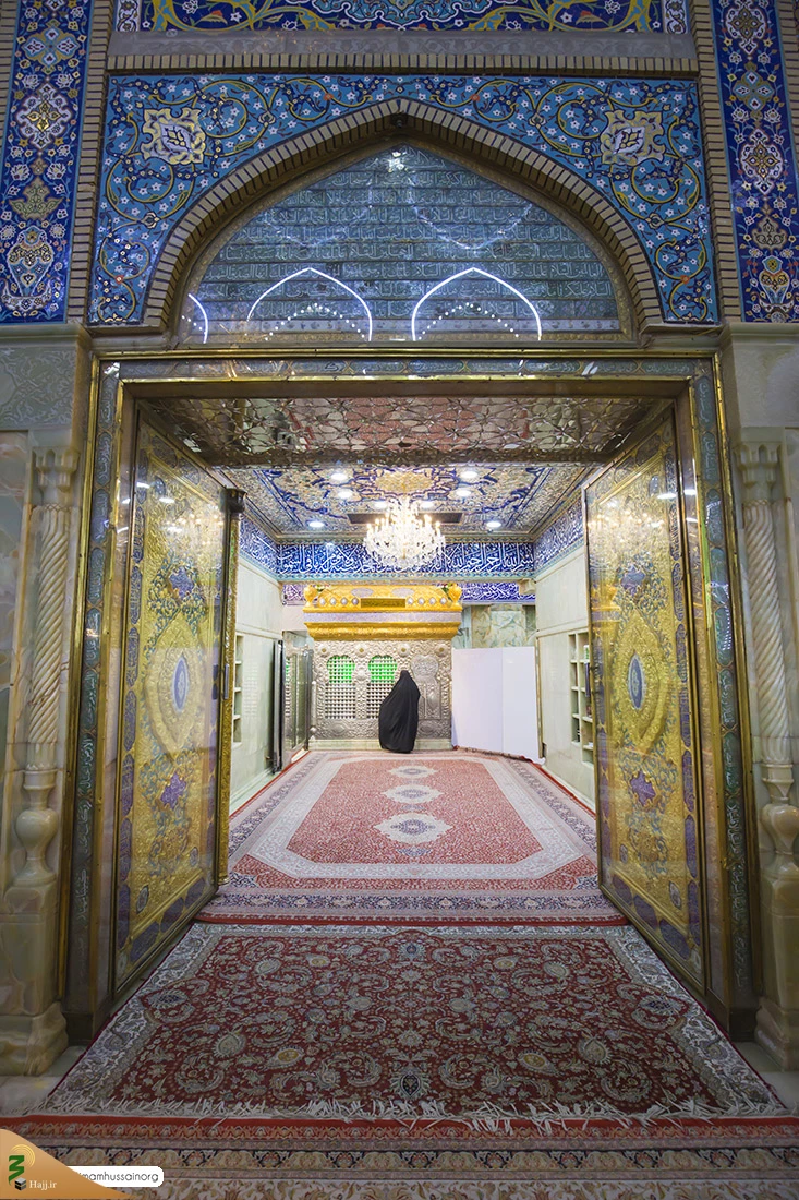 دربهای ورودى به حرم مطهر حسینی-گزارش تصویری

 4