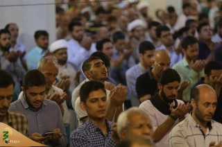 نماز عید سعید قربان در حرم حضرت معصومه(س) اقامه شد