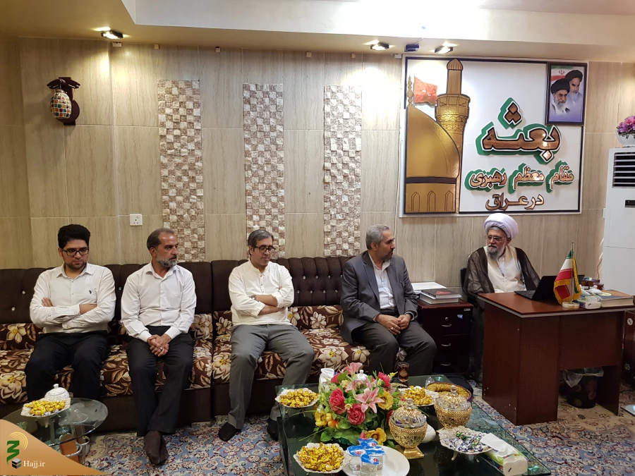 دیدار کارگزاران عتبات عالیات باحجه الاسلام والمسلمین نجفی روحانی-'گزارش تصویری

به مناسبت روز عیدسعید قربان جلسه دیدار کارگزاران عتبات عالیات( بعثه مقام معظم رهبری،حج وزیارت وستاد شمسا)باحجه الاسلام والمسلمین نجفی روحانی دردفتر بعثه مقام معظم رهبری در ک