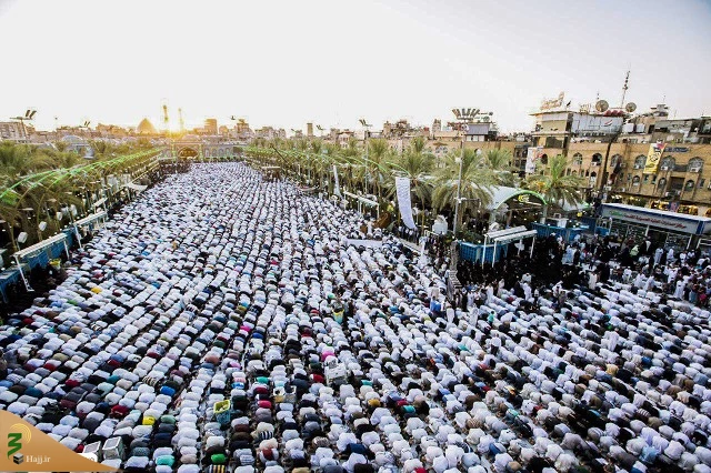 اقامه نماز عید قربان با حضور میلیونی زائرین در بین الحرمین کربلا 2