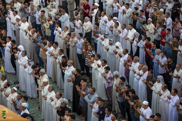 اقامه نماز عید قربان با حضور میلیونی زائرین در بین الحرمین کربلا 13