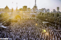 اقامه نماز عید قربان با حضور میلیونی زائرین در بین الحرمین کربلا 17