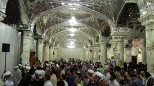 برگزاری جشن عید قربان درنجف اشرف

برگزاری مراسم جشن به مناسبت عید قربان ازسوی  بعثه مقام معظم رهبری درنجف اشرف در حرم امیرمومنان  2