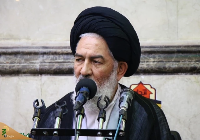 مراسم دعای عرفه با حضور دانشگاهیان در کربلای معلی + تصاویر  3