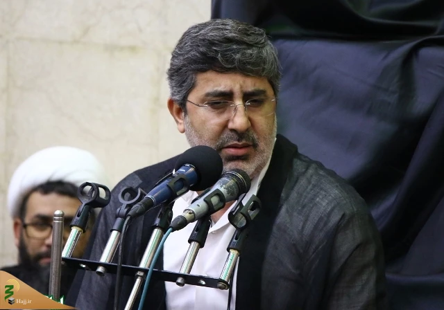 مراسم دعای عرفه با حضور دانشگاهیان در کربلای معلی + تصاویر  5