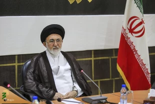 حجت‌الاسلام‌والمسلمین قاضی‌عسکر:

برنامه‌های تلاوت قرآن تا پایان سفر حج ادامه یابد 2