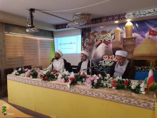 رسد آدمی به جایی که به جز خدا نبیند

مسئول دفترنمایندگی بعثه مقام معظم رهبری درعراق گفت: به امام حسین(ع)پسر سدره المنتهی گفتند زیرا فرزند پیامبری است که درمعراج به سدره المنتهی رسید آنجایی که فرشتگان را توان ورود نبود وبالاترین مقام سعود بشریت است. 2