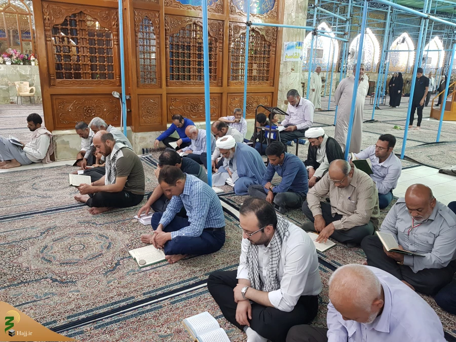 طنین نغمه های دعای ندبه در خیمـه‌گاه کربلا/عکس

زمزمه های دعای ندبه صبح جمعه این هفته نیز در خیمه گاه امام حسین(علیه السلام) طنین انداز شد و زائران و مجاوران سیدالشهدا به نجوای عارفانه و عاشقانه پرداختند. 2