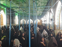 طنین نغمه های دعای ندبه در خیمـه‌گاه کربلا/عکس

زمزمه های دعای ندبه صبح جمعه این هفته نیز در خیمه گاه امام حسین(علیه السلام) طنین انداز شد و زائران و مجاوران سیدالشهدا به نجوای عارفانه و عاشقانه پرداختند. 2