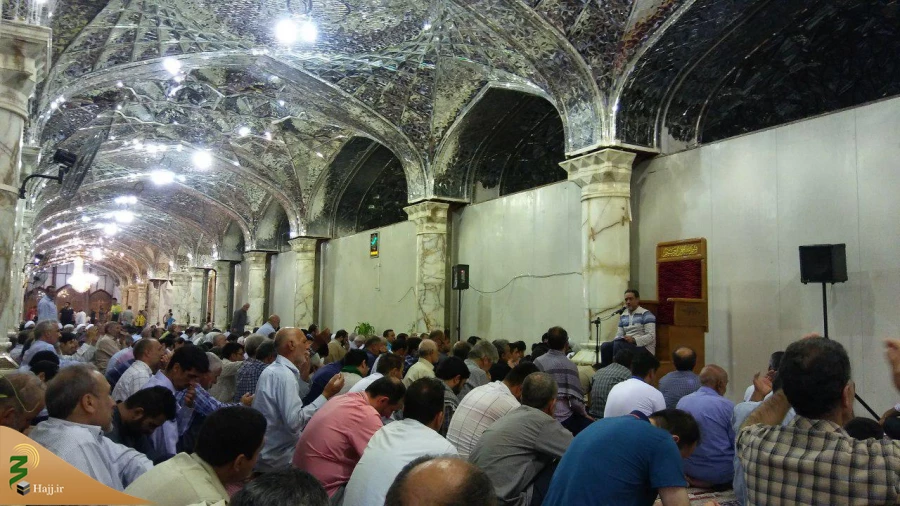 برگزاری مراسم پرفیض دعای کمیل در حرم امیرمومنان 

دعای کمیل این هفته با حضور پر شور زائران حرم علوی در صحن حضرت زهرا علیها سلام برگزار گردید. 3