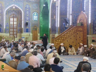 حبیب بن مظاهر یکى از یاران با اخلاص امام حسین (ع)

خطیب بعثه مقام معظم رهبری در کربلا در جمع زائرین ایرانی در حرم امام حسین(ع) حبیب بن مظاهر یکى از یاران با اخلاص امام حسین (ع)، از اصحاب پیامبر اکرم (ص) و از خواص امیرالمؤمنین على بن ابى طالب (ع) بود که 