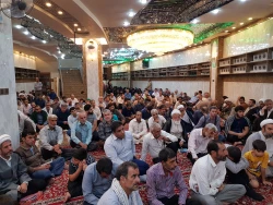 سفر زیارتی باسفرسیاحتی فرق اساسی دارد

خطیب بعثه مقام معظم رهبری در کربلا در جمع زائرین ایرانی در سرداب حرم حضرت عباس(ع)گفت:سفرسیاحتی دیدار در ودیوار وآثارباستانی ودیدار مردم وفضای طبیعی است، ولی سفرزیارتی براساس آموزه های قرآن وعترت علیهم السلام باید ه