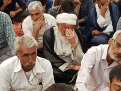 سفر زیارتی باسفرسیاحتی فرق اساسی دارد

خطیب بعثه مقام معظم رهبری در کربلا در جمع زائرین ایرانی در سرداب حرم حضرت عباس(ع)گفت:سفرسیاحتی دیدار در ودیوار وآثارباستانی ودیدار مردم وفضای طبیعی است، ولی سفرزیارتی براساس آموزه های قرآن وعترت علیهم السلام باید ه