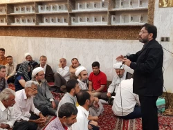 سفر زیارتی باسفرسیاحتی فرق اساسی دارد

خطیب بعثه مقام معظم رهبری در کربلا در جمع زائرین ایرانی در سرداب حرم حضرت عباس(ع)گفت:سفرسیاحتی دیدار در ودیوار وآثارباستانی ودیدار مردم وفضای طبیعی است، ولی سفرزیارتی براساس آموزه های قرآن وعترت علیهم السلام باید ه