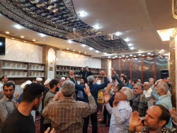 سفر زیارتی باسفرسیاحتی فرق اساسی دارد

خطیب بعثه مقام معظم رهبری در کربلا در جمع زائرین ایرانی در سرداب حرم حضرت عباس(ع)گفت:سفرسیاحتی دیدار در ودیوار وآثارباستانی ودیدار مردم وفضای طبیعی است، ولی سفرزیارتی براساس آموزه های قرآن وعترت علیهم السلام باید ه
