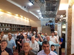 سفر زیارتی باسفرسیاحتی فرق اساسی دارد

خطیب بعثه مقام معظم رهبری در کربلا در جمع زائرین ایرانی در سرداب حرم حضرت عباس(ع)گفت:سفرسیاحتی دیدار در ودیوار وآثارباستانی ودیدار مردم وفضای طبیعی است، ولی سفرزیارتی براساس آموزه های قرآن وعترت علیهم السلام باید ه