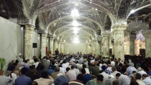 سخنرانی نجف ذکر فضائل حضرت علی(ع)

مراسم معنوی بعثه مقام معظم رهبری در حرم حضرت امیرالمومنین علی علیه السلام دریای ارادتمندی عشاقی بود که با اشک چشم خویش بر مظلومیت مولا و اهلبیت مظلوم و بزرگوارش گریستند. 6