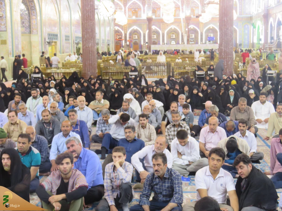 حضرت محمد(ص)فرمودند:هرگاه گرفتارشدید به این چهار نفرمراجعه کنید

خطیب بعثه مقام معظم رهبری در کربلا در جمع زائرین ایرانی در حرم امام حسین(ع) حضرت محمد(ص) فرمود:هرگاه گرفتارشدید برای گره گشایی به یکی از چهار نفر رو بزنید: عرب شریف، غیرعرب کریم، حامل قرآن