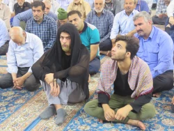 حضرت محمد(ص)فرمودند:هرگاه گرفتارشدید به این چهار نفرمراجعه کنید

خطیب بعثه مقام معظم رهبری در کربلا در جمع زائرین ایرانی در حرم امام حسین(ع) حضرت محمد(ص) فرمود:هرگاه گرفتارشدید برای گره گشایی به یکی از چهار نفر رو بزنید: عرب شریف، غیرعرب کریم، حامل قرآن