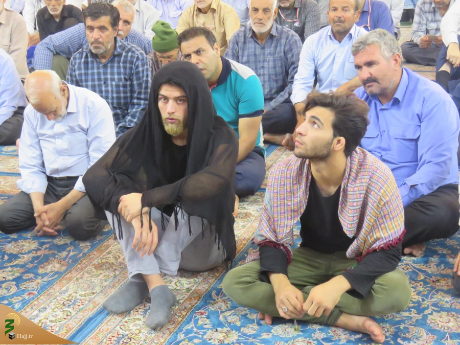 حضرت محمد(ص)فرمودند:هرگاه گرفتارشدید به این چهار نفرمراجعه کنید

خطیب بعثه مقام معظم رهبری در کربلا در جمع زائرین ایرانی در حرم امام حسین(ع) حضرت محمد(ص) فرمود:هرگاه گرفتارشدید برای گره گشایی به یکی از چهار نفر رو بزنید: عرب شریف، غیرعرب کریم، حامل قرآن