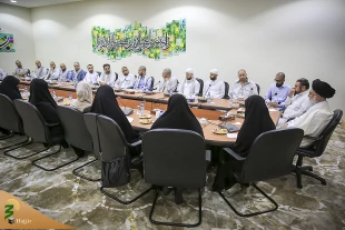حجت‌الاسلام‌والمسلمین قاضی عسکر:حج می تواند زمینه همزیستی مسالمت آمیزاسلامی را فراهم کند 6