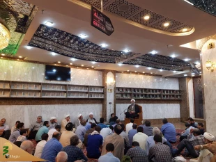 مادر حضرت امام هادی(ع) جناب سمانه مغربیه است

خطیب بعثه مقام معظم رهبری در کربلا در جمع زائرین ایرانی در سرداب حرم حضرت عباس(ع) گفت:  شب میلاد امام هادی (ع) است به نقلی از مرحوم کلینی تولد آن حضرت در 15ذی الحجه سال 314ق اتفاق افتاده است به همین جهت به د
