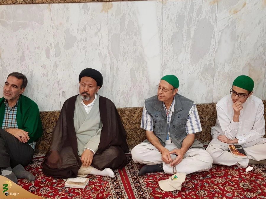 مادر حضرت امام هادی(ع) جناب سمانه مغربیه است

خطیب بعثه مقام معظم رهبری در کربلا در جمع زائرین ایرانی در سرداب حرم حضرت عباس(ع) گفت:  شب میلاد امام هادی (ع) است به نقلی از مرحوم کلینی تولد آن حضرت در 15ذی الحجه سال 314ق اتفاق افتاده است به همین جهت به د