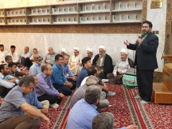 مادر حضرت امام هادی(ع) جناب سمانه مغربیه است

خطیب بعثه مقام معظم رهبری در کربلا در جمع زائرین ایرانی در سرداب حرم حضرت عباس(ع) گفت:  شب میلاد امام هادی (ع) است به نقلی از مرحوم کلینی تولد آن حضرت در 15ذی الحجه سال 314ق اتفاق افتاده است به همین جهت به د