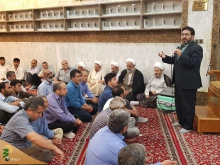 مادر حضرت امام هادی(ع) جناب سمانه مغربیه است

خطیب بعثه مقام معظم رهبری در کربلا در جمع زائرین ایرانی در سرداب حرم حضرت عباس(ع) گفت:  شب میلاد امام هادی (ع) است به نقلی از مرحوم کلینی تولد آن حضرت در 15ذی الحجه سال 314ق اتفاق افتاده است به همین جهت به د