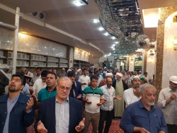 مادر حضرت امام هادی(ع) جناب سمانه مغربیه است

خطیب بعثه مقام معظم رهبری در کربلا در جمع زائرین ایرانی در سرداب حرم حضرت عباس(ع) گفت:  شب میلاد امام هادی (ع) است به نقلی از مرحوم کلینی تولد آن حضرت در 15ذی الحجه سال 314ق اتفاق افتاده است به همین جهت به د