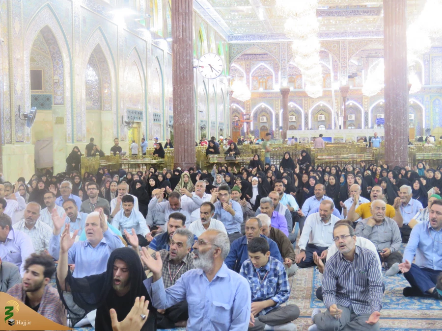 روایتی شنیدنی از مرحوم کلینی درباره برادر امام هادی(ع) 

خطیب بعثه مقام معظم رهبری در کربلا در جمع زائرین ایرانی در حرم امام حسین(ع) روایتی شنیدنی از مرحوم کلینی درباره برادر امام هادی(ع) موسی بیان کرد. 2