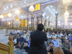 روایتی شنیدنی از مرحوم کلینی درباره برادر امام هادی(ع) 

خطیب بعثه مقام معظم رهبری در کربلا در جمع زائرین ایرانی در حرم امام حسین(ع) روایتی شنیدنی از مرحوم کلینی درباره برادر امام هادی(ع) موسی بیان کرد. 2