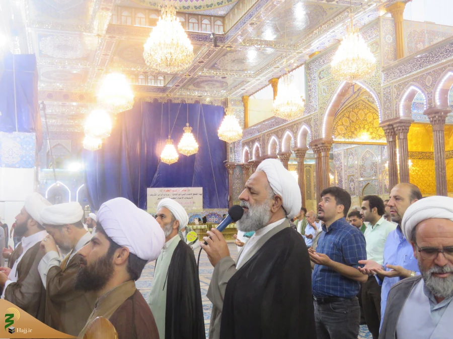 روایتی شنیدنی از مرحوم کلینی درباره برادر امام هادی(ع) 

خطیب بعثه مقام معظم رهبری در کربلا در جمع زائرین ایرانی در حرم امام حسین(ع) روایتی شنیدنی از مرحوم کلینی درباره برادر امام هادی(ع) موسی بیان کرد. 2