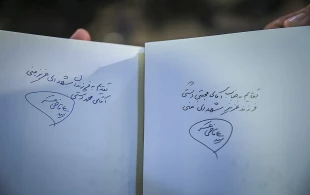 سرپرست حجاج ایرانی در جمع جوانان در حج:     

برای زندگی بگونه ای برنامه ریزی کنید که همچون ابراهیم خلیل (ع) و پیامبراسلام (ص) تحول آفرین و اثرگذار باشید 4