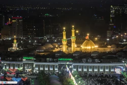 انوار مقدسه حضرت سیدالشهداء و حضرت عباس (علیهما السلام) روشنی بخش سرزمین کربلا
 6