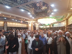 خشکسالی در سامراء، طلب باران و فرصت طلبی کشیشان

خطیب بعثه مقام معظم رهبری در کربلا در جمع زائرین ایرانی در سرداب حرم حضرت عباس(ع) گفت:معتمد عباسی؛خلیفه غاصب که در حل مسأله درمانده بود، بناچار به دنبال امام حسن عسکری علیه ‏السلام فرستاد و آن گرامی را از