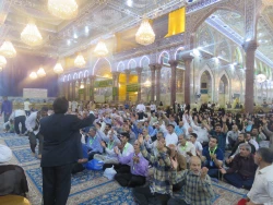 جایگاه بیت المال از دیدگاه حضرت علی (ع)

خطیب بعثه مقام معظم رهبری در کربلا در جمع زائرین ایرانی در حرم امام حسین(ع)گفت: صدیق کیست؟صدیق کسی است که در سه محور فکر وگفتار ورفتار صادق باشد واز او هیچ انحرافی دیده نشود نه فقط درگفتار راست بگوید بلکه اندیشه 