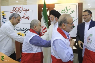 همزمان با عید غدیرخم درمکه مکرمه انجام شد؛

دیداردست اندکاران حج با نماینده ولی فقیه در امور حج و زیارت 4